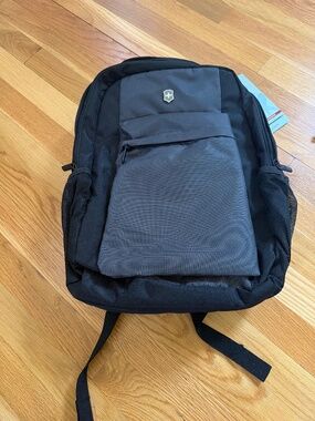 Victorinox journey backpack